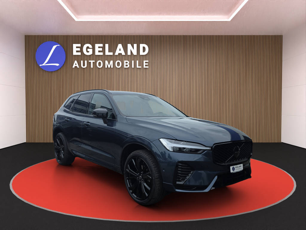 VOLVO XC60 2.0 B5 MH Plus Black Edition AWD-showroom-element-1