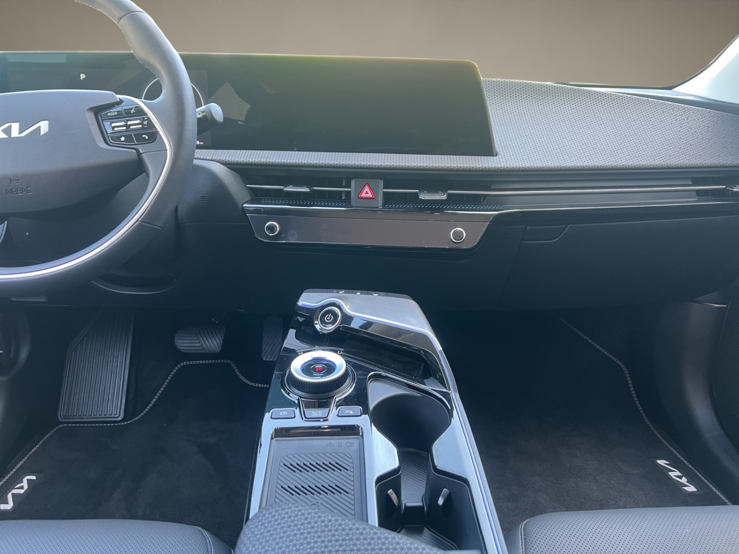 KIA EV6 77 kWh Edition 30 4x4-image-12