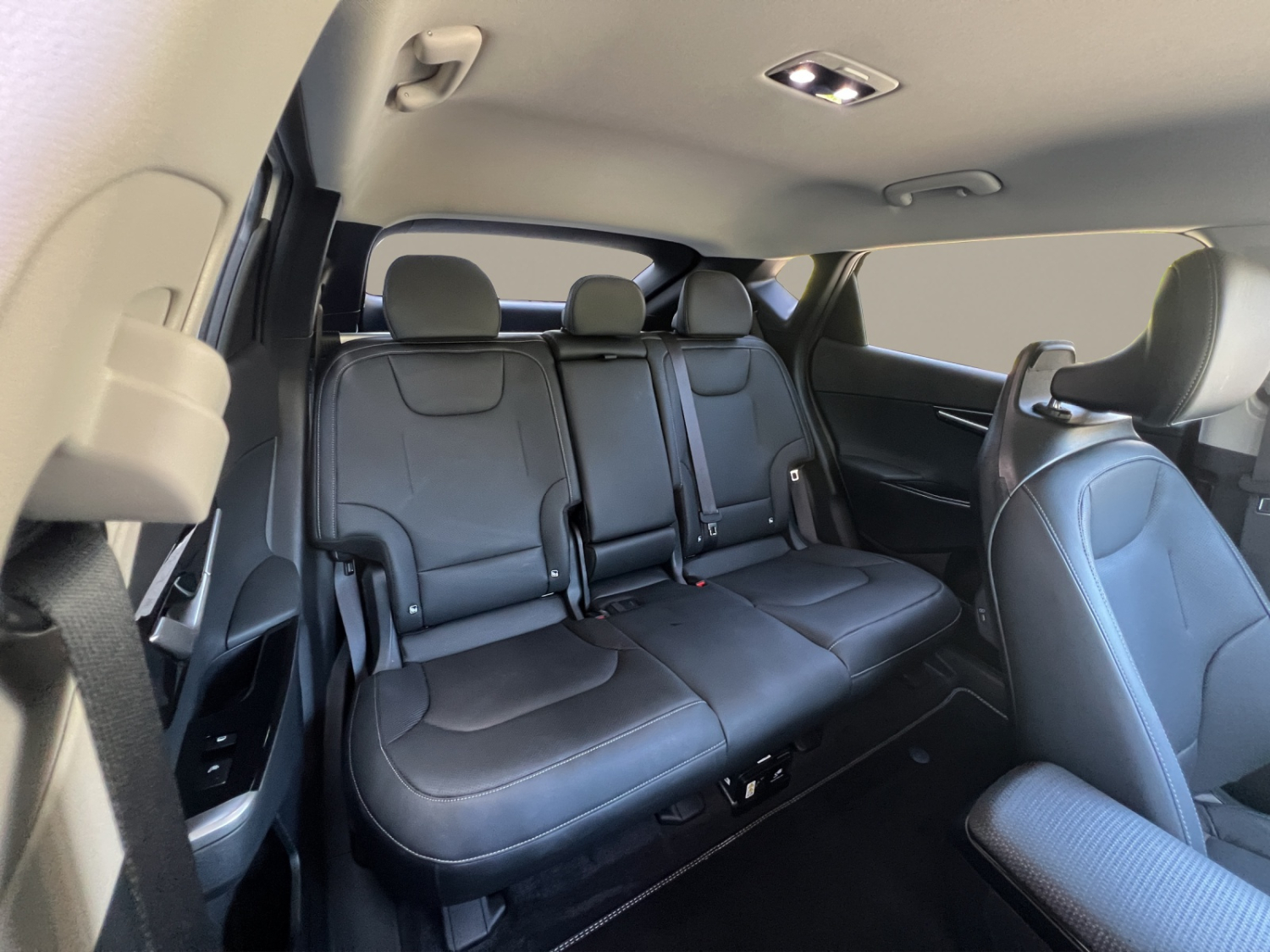 KIA EV6 77 kWh Edition 30 4x4-image-22