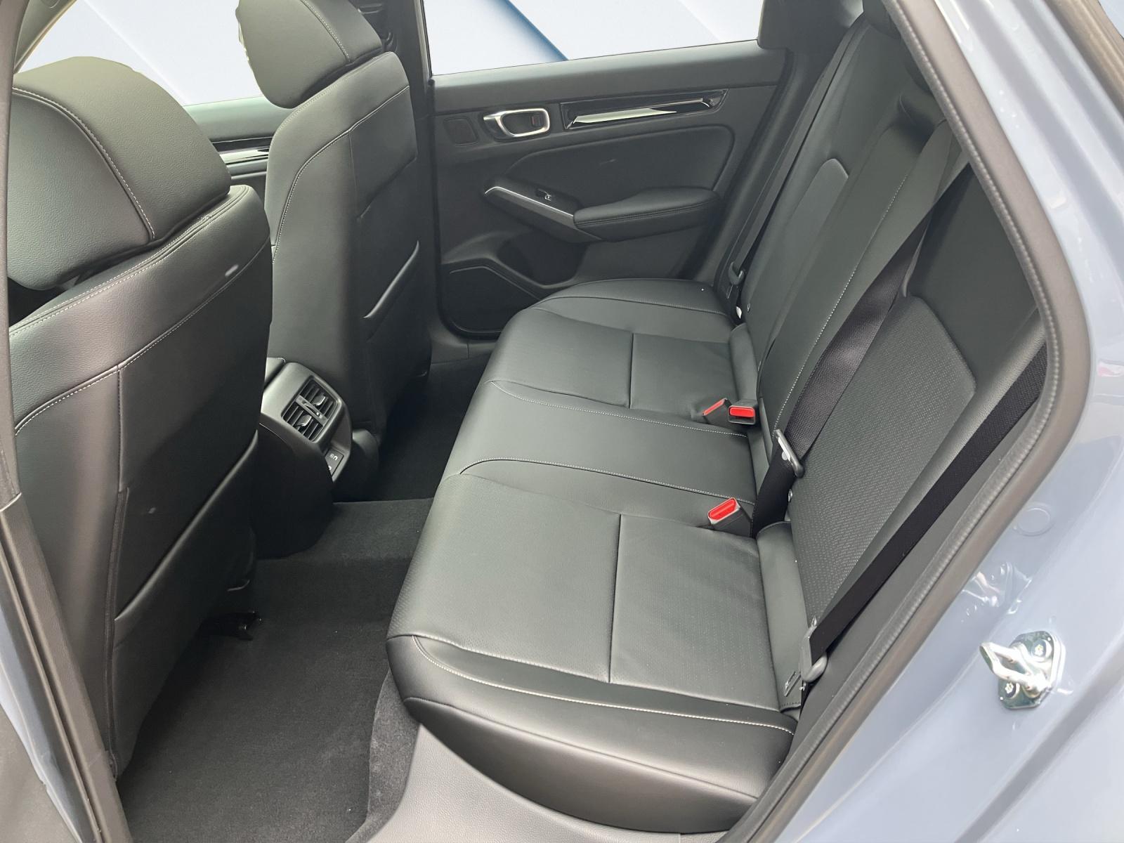 HONDA Civic 2.0 i-MMD Advance, Leasing Aktion 1.9 %, Bis zu 8 Jahre oder 160'000 km Garantie-image-9