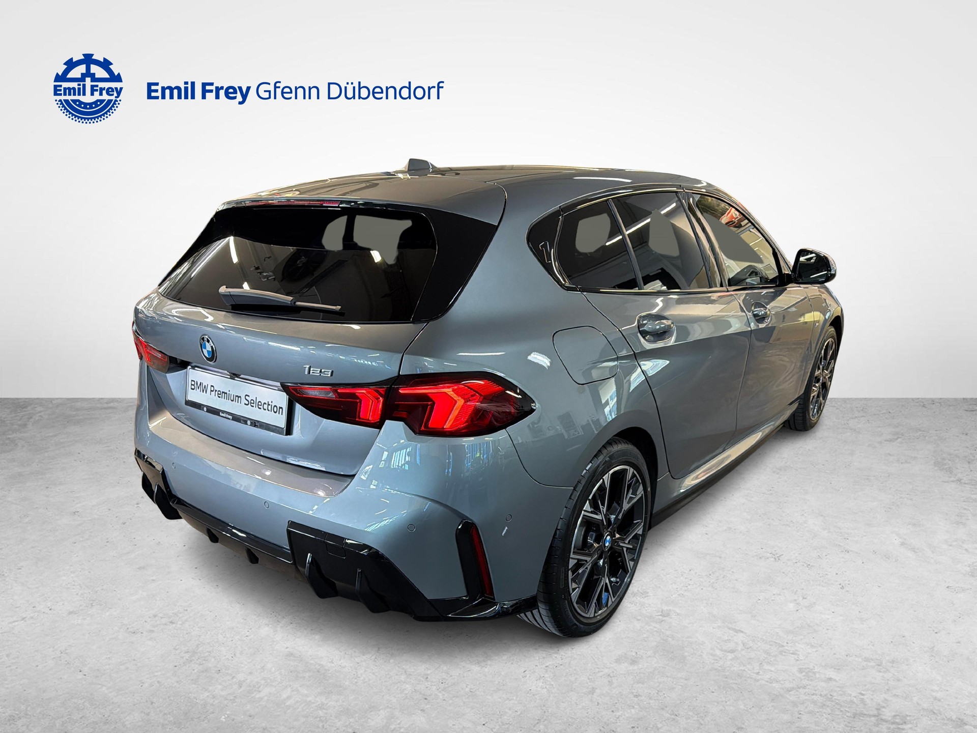 BMW 123 xDrive-showroom-element-1