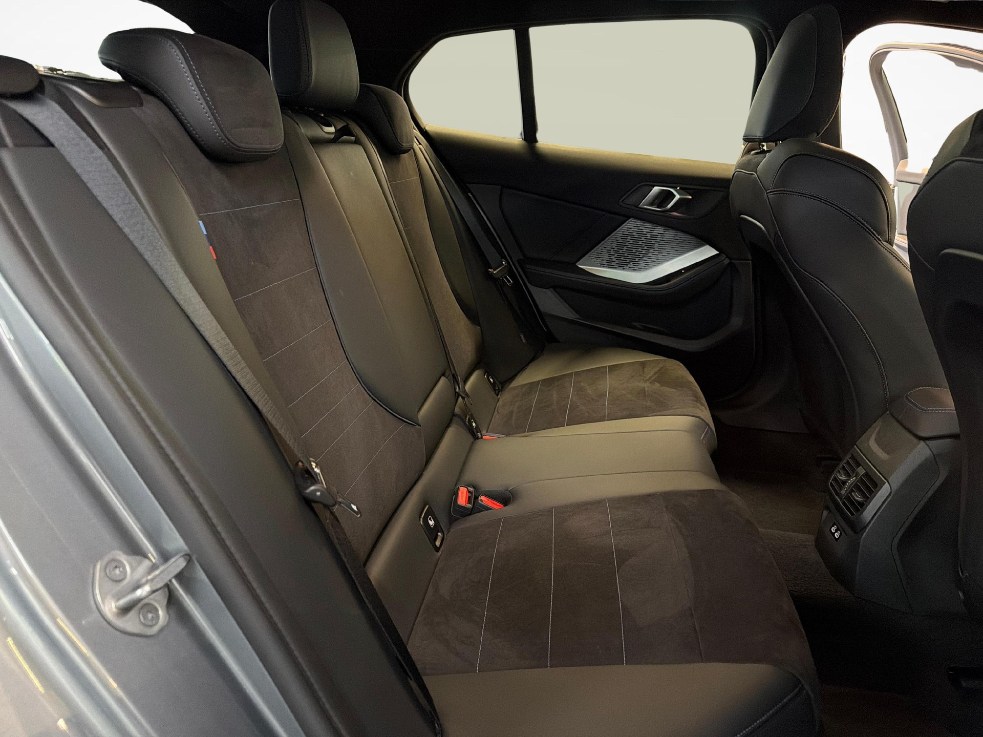 BMW 123 xDrive-image-18