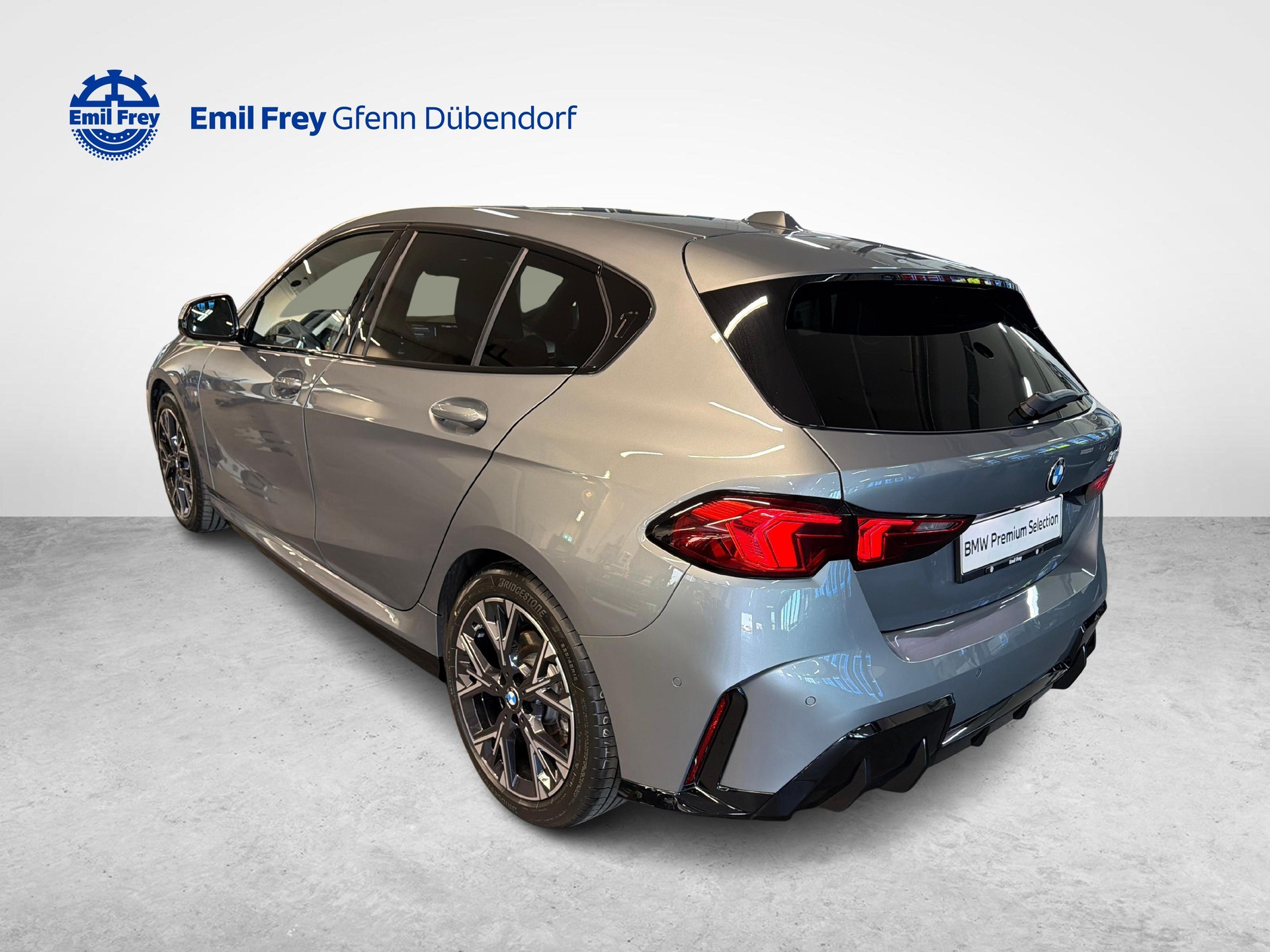 BMW 123 xDrive-image-4