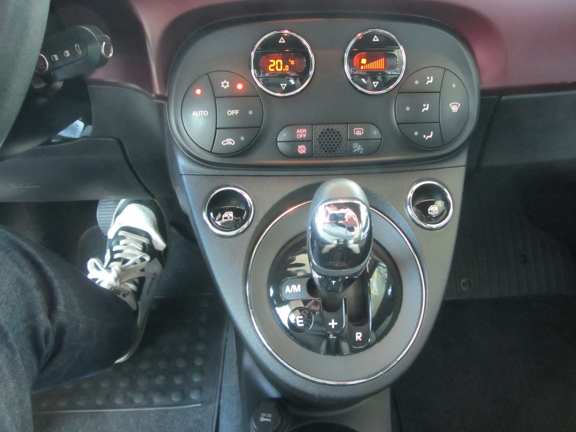 FIAT 500 1.2 Star Dualogic-image-5