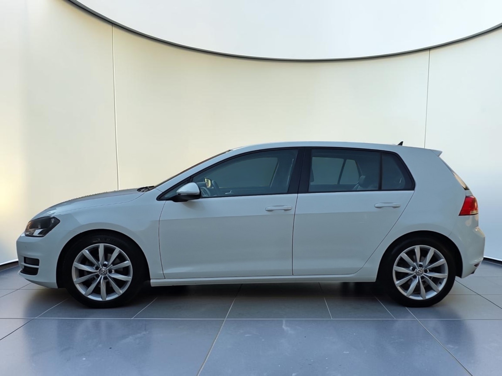 VW Golf 1.4 TSI Highline DSG-image-7