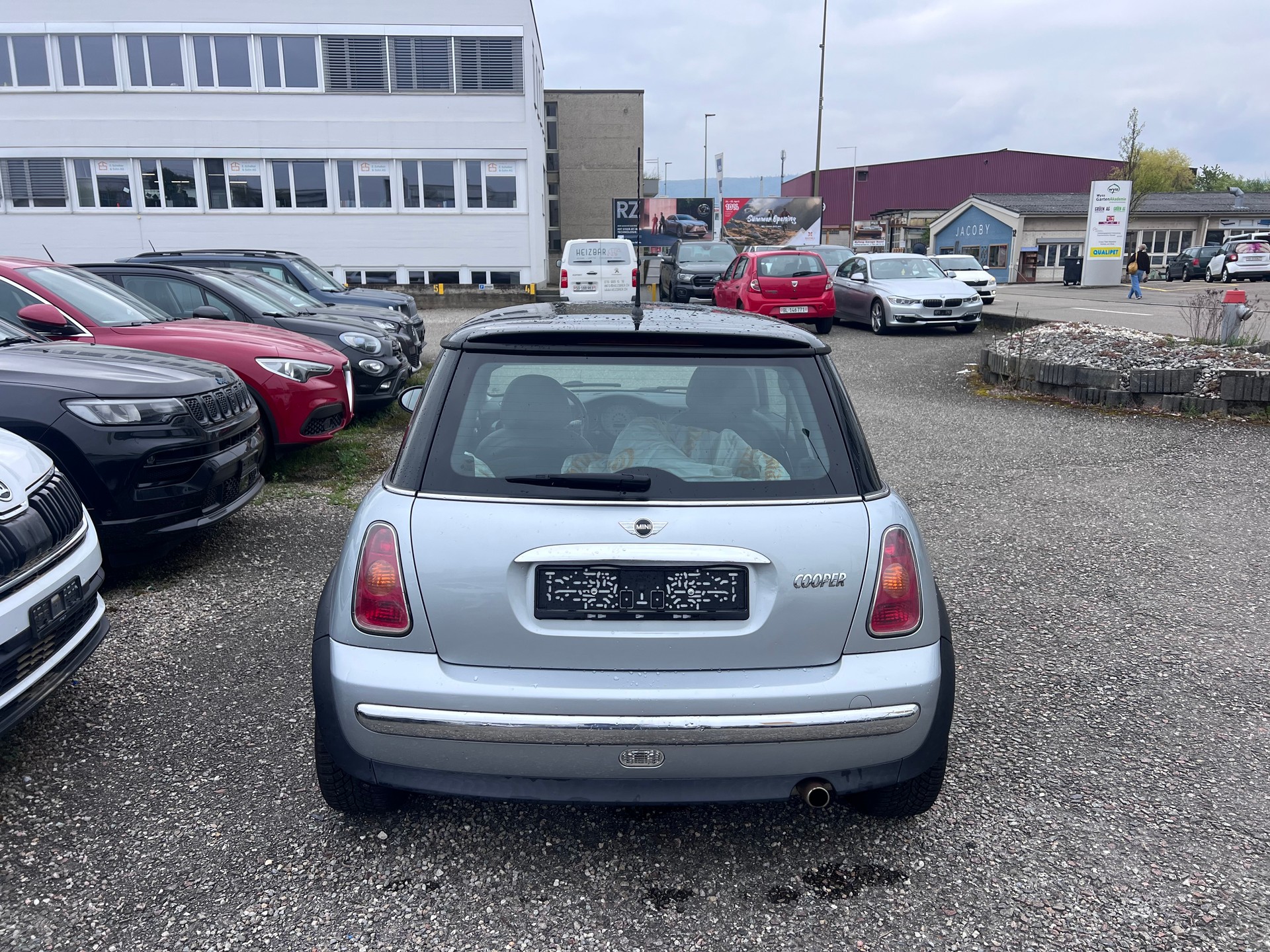 MINI Cooper-image-2