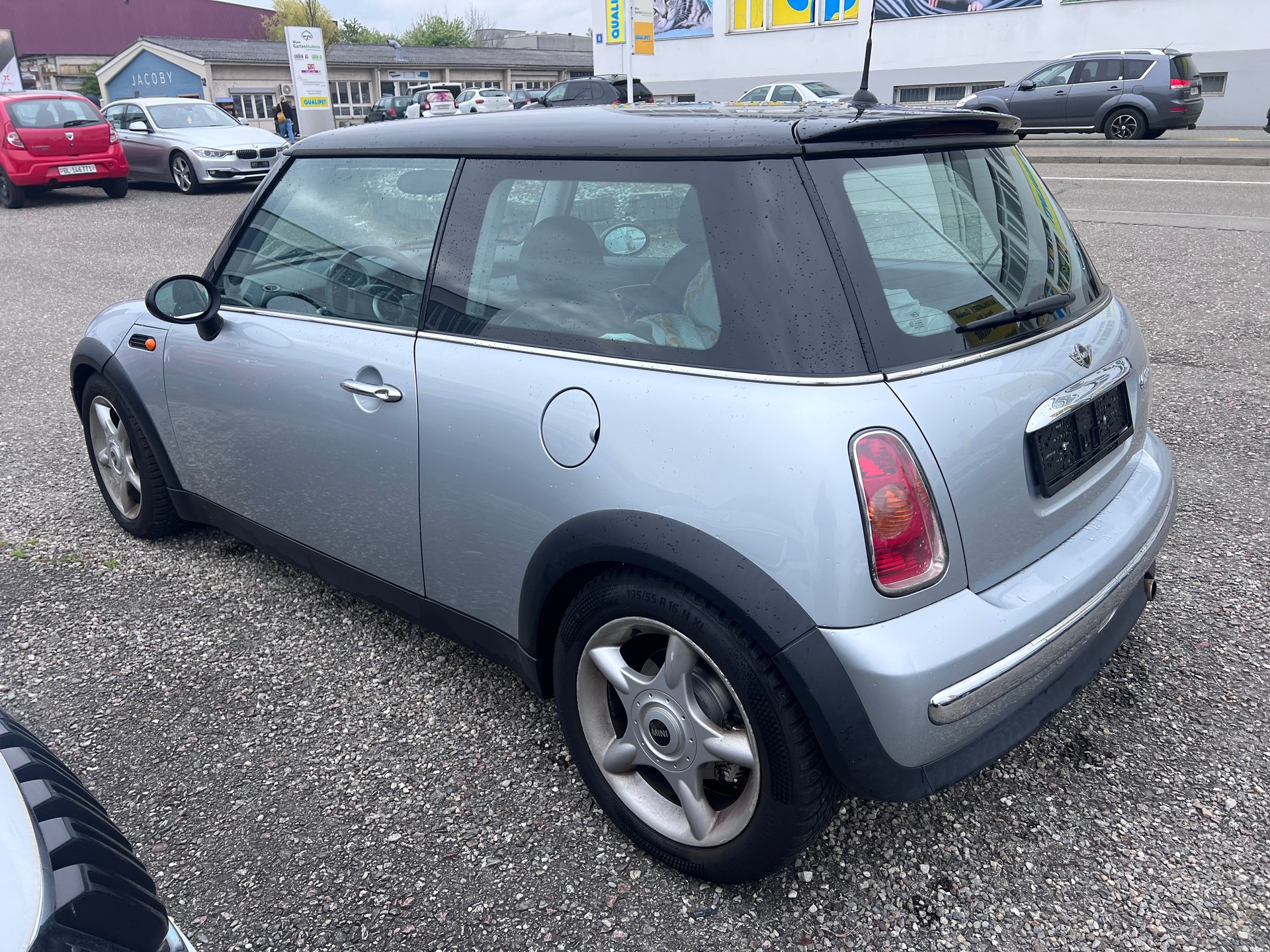 MINI Cooper-image-3