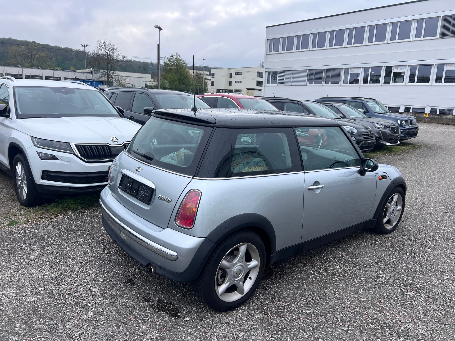 MINI Cooper-image-4
