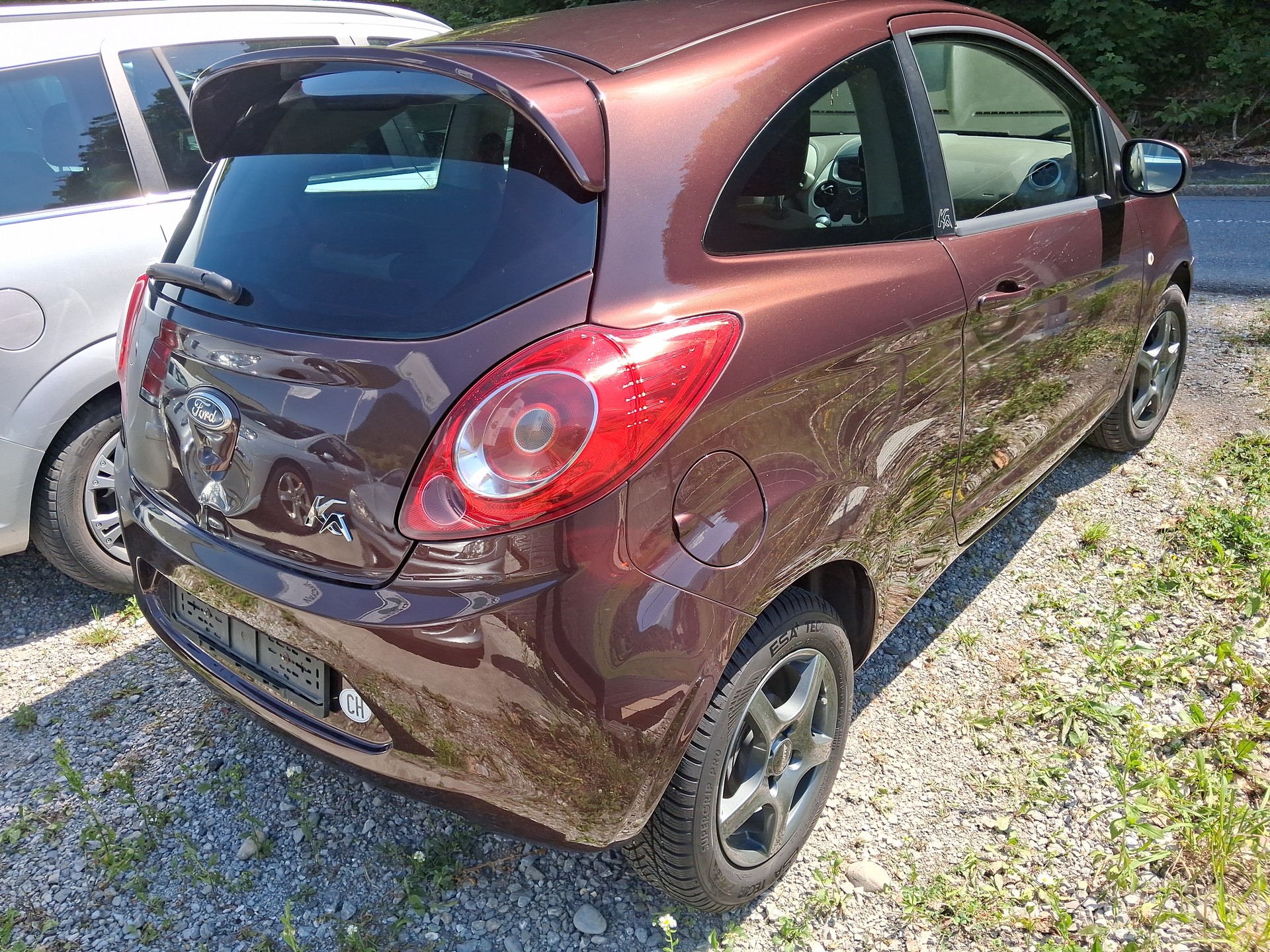 FORD KA 1.25 Titanium-image-3