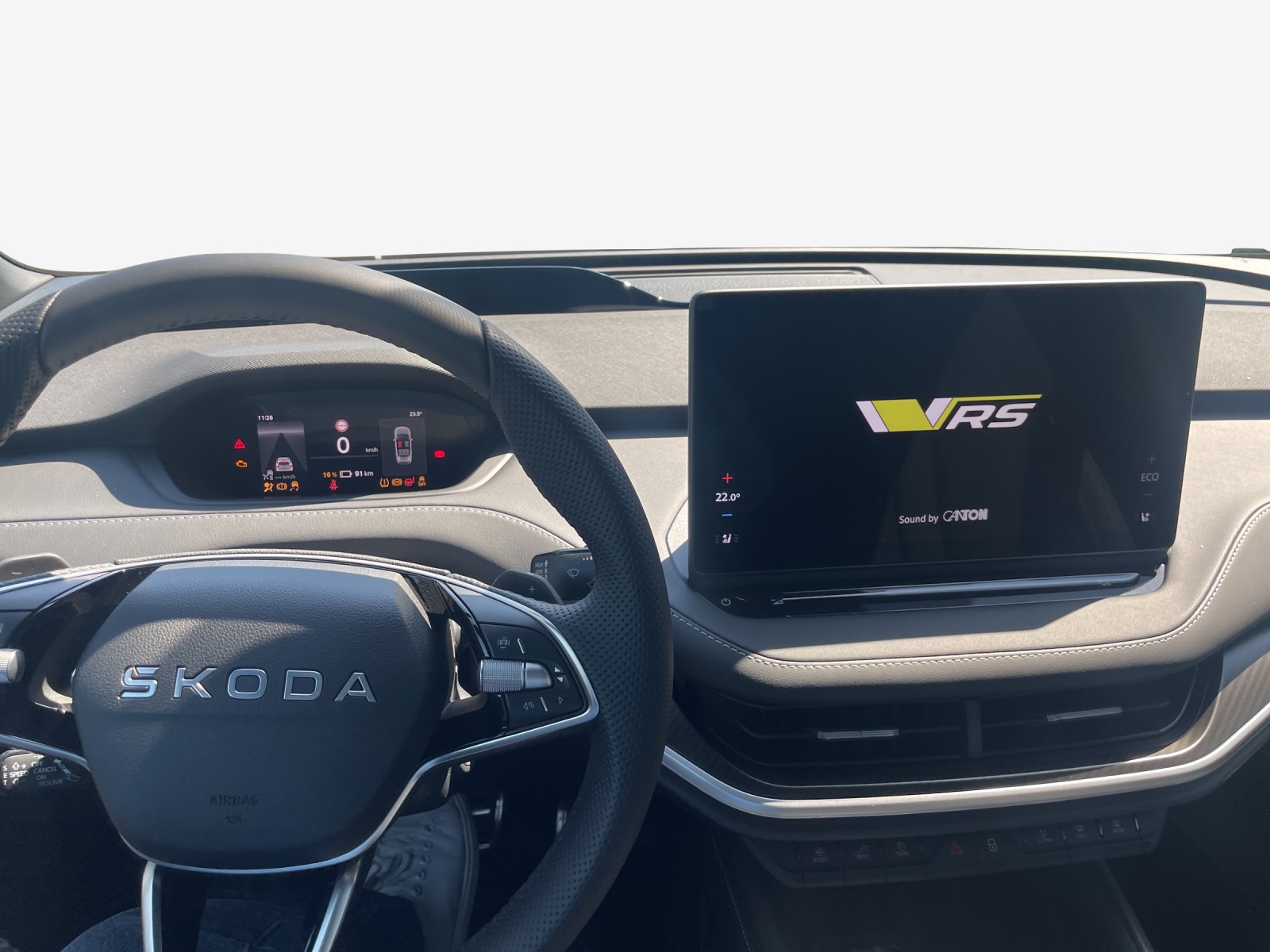 SKODA Enyaq 4x4 RS-image-15
