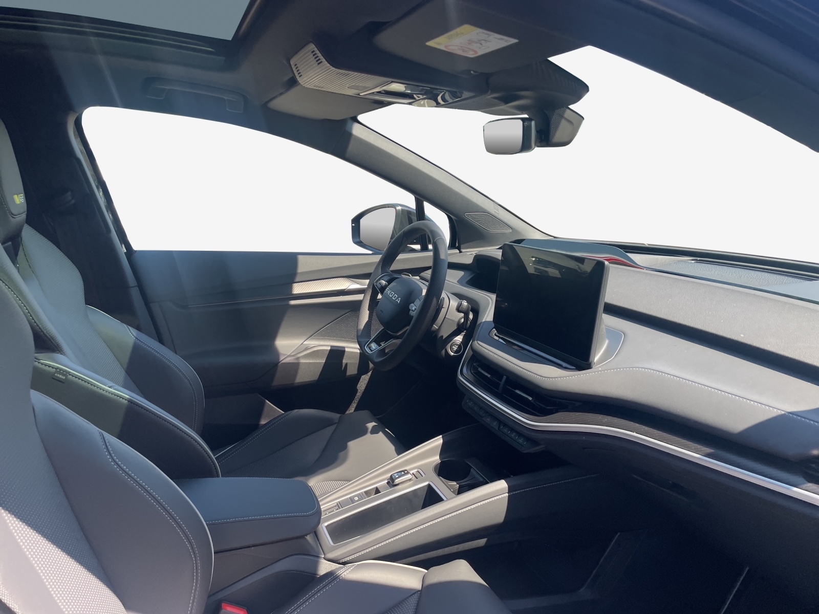 SKODA Enyaq 4x4 RS-image-7