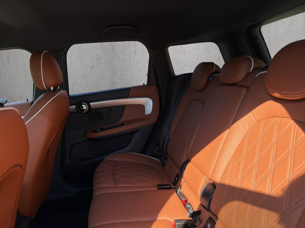 MINI Countryman F60 2.0i Cooper S SAG ALL4-image-14
