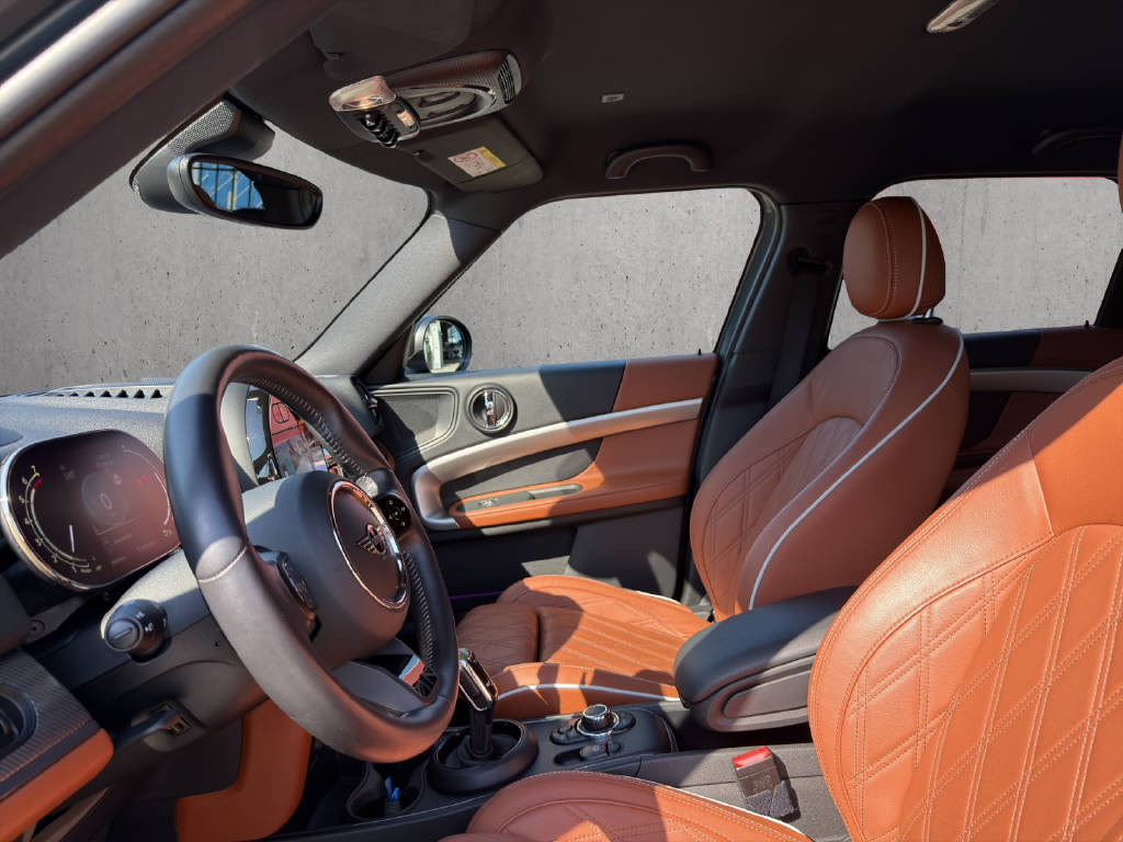 MINI Countryman F60 2.0i Cooper S SAG ALL4-image-8