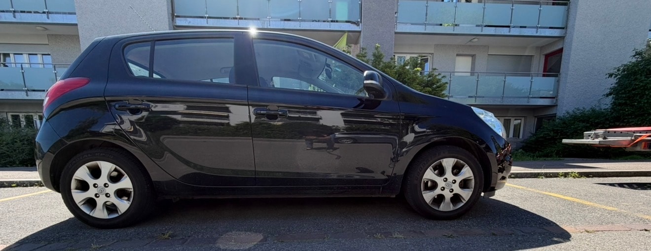 HYUNDAI i20 1.4 Style-image-6