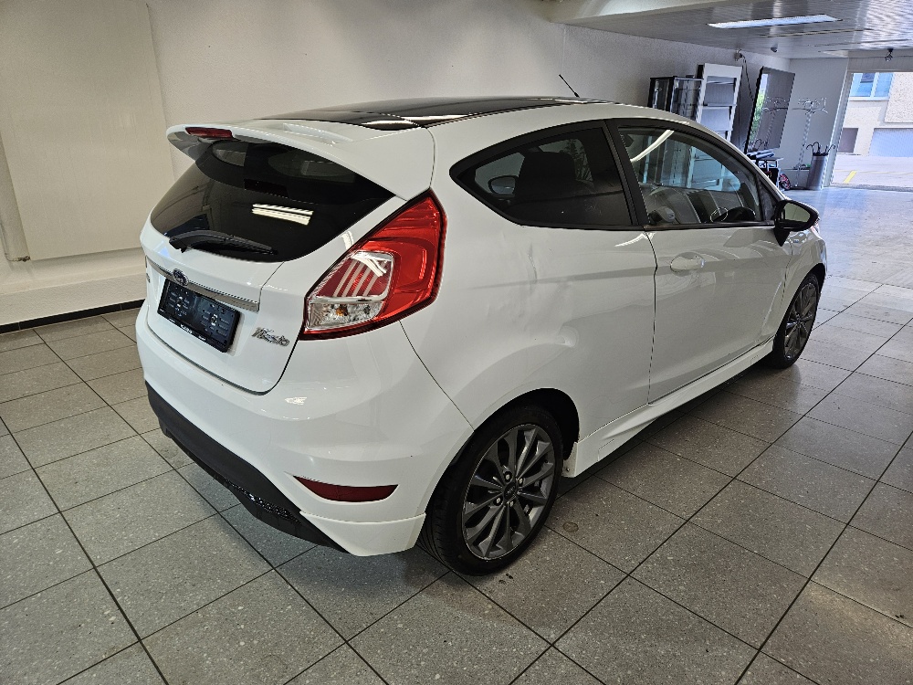 FORD Fiesta 1.0 SCTi ST Line-image-4