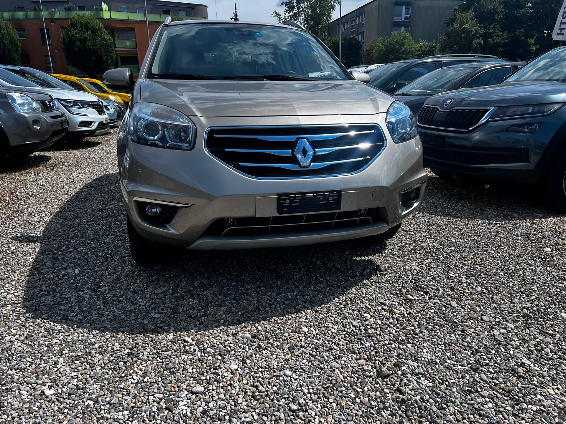 RENAULT Koleos 2.0 dCi Dynamique 4x4 Automatic-image-0