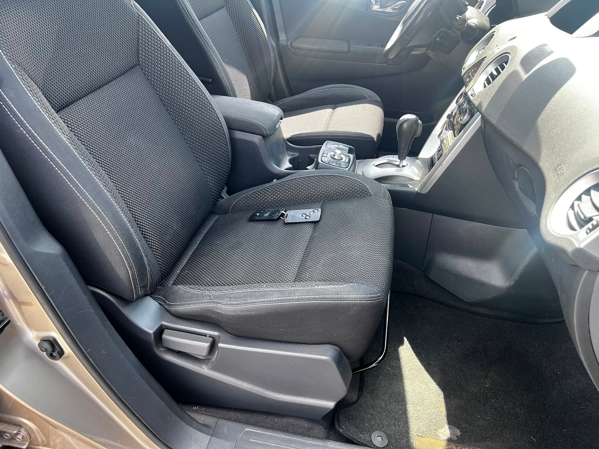 RENAULT Koleos 2.0 dCi Dynamique 4x4 Automatic-image-8
