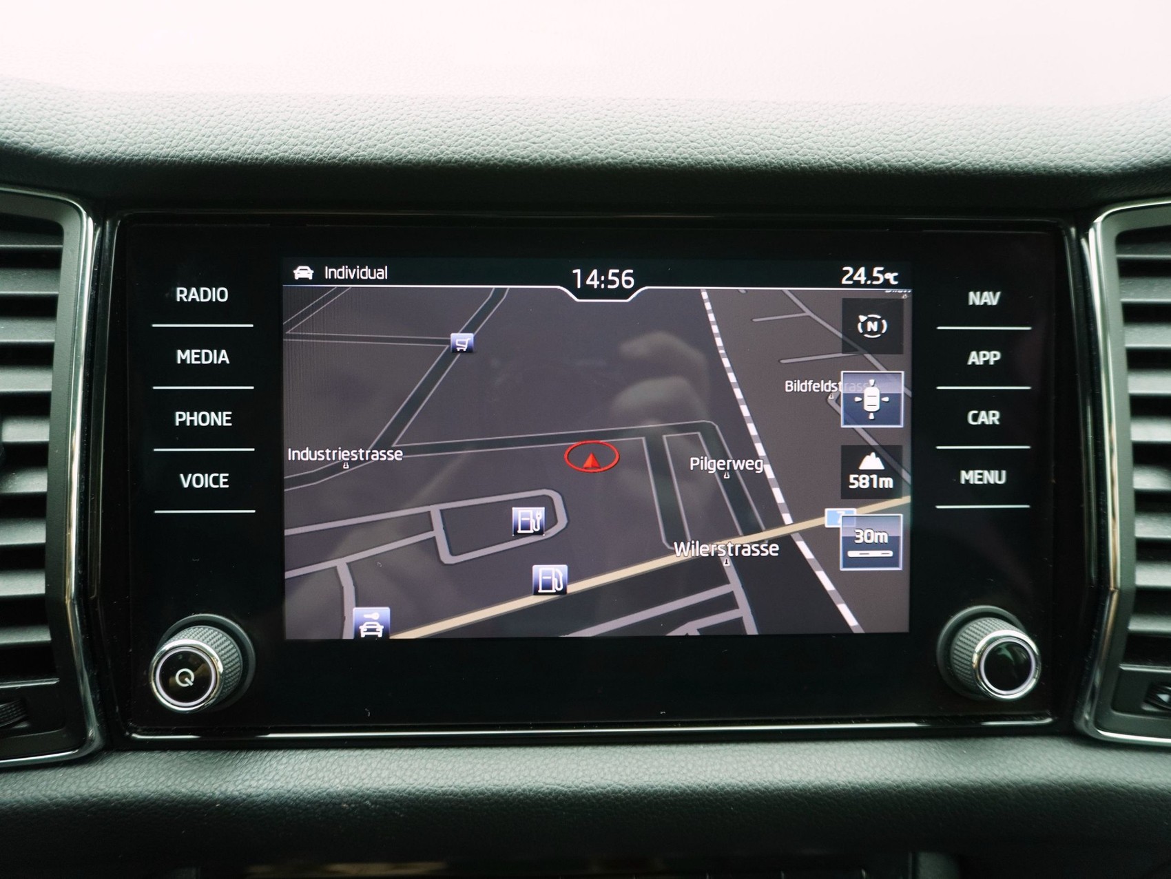 SKODA Kodiaq 2.0 TDI DSG Style-image-23