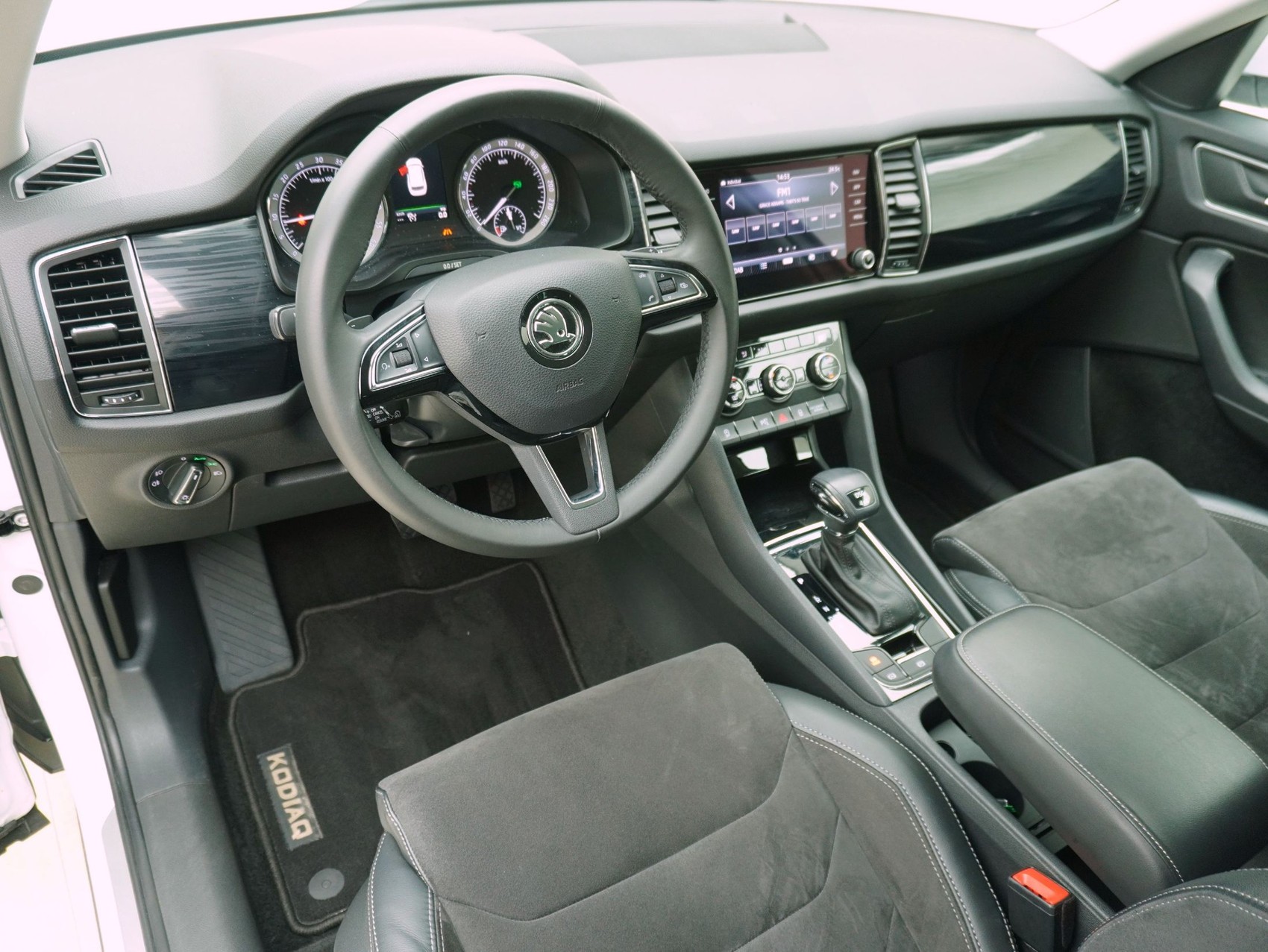 SKODA Kodiaq 2.0 TDI DSG Style-image-9