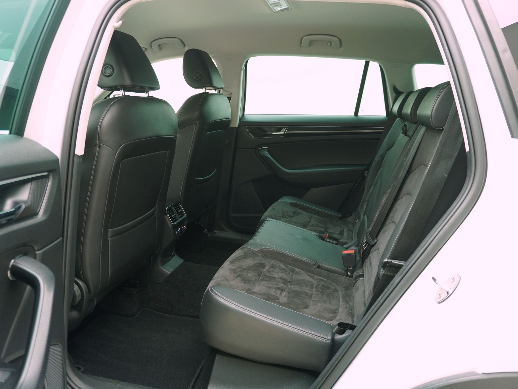 SKODA Kodiaq 2.0 TDI DSG Style-image-11