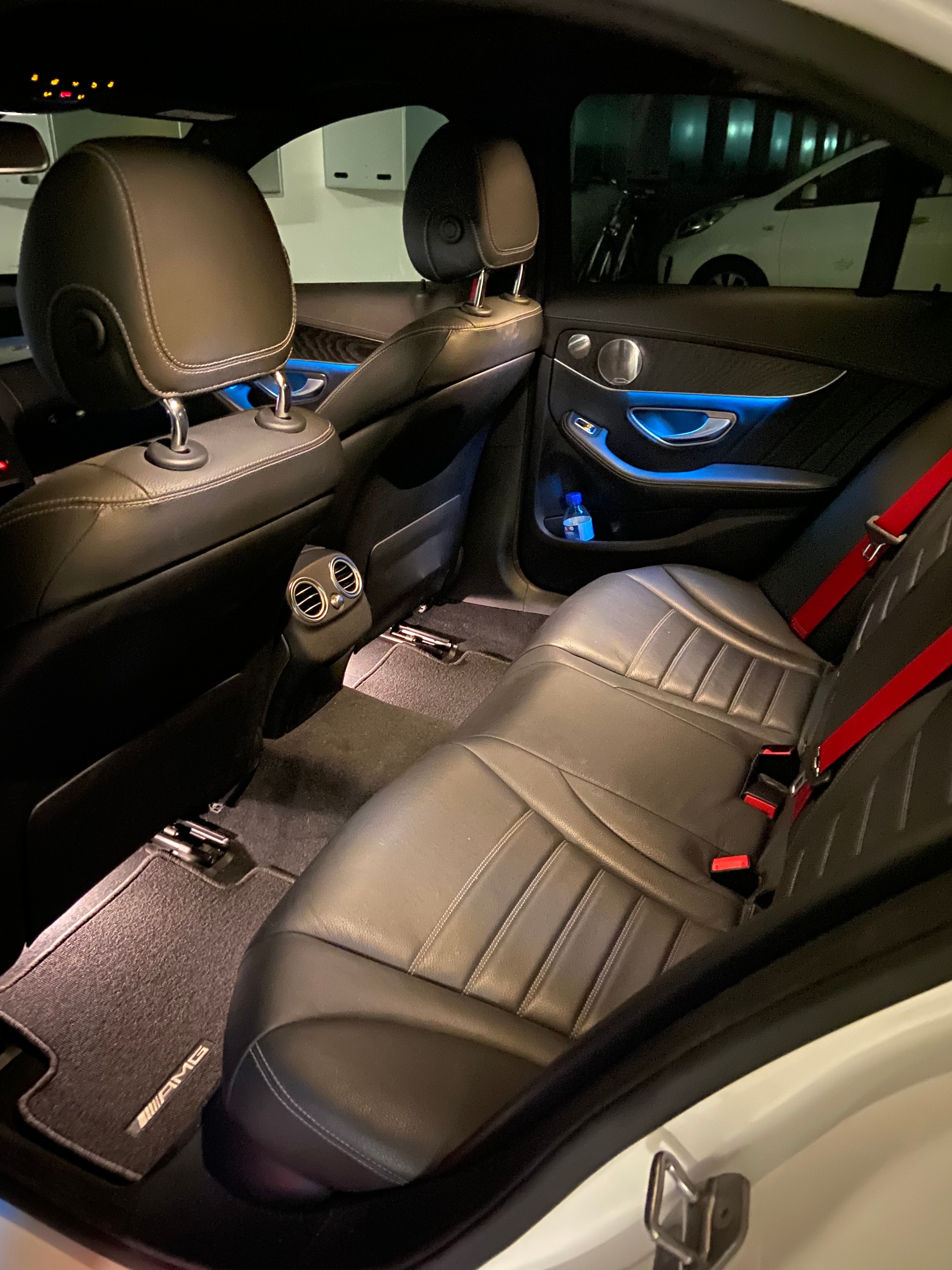 MERCEDES-BENZ C 43 AMG 4matic-image-5