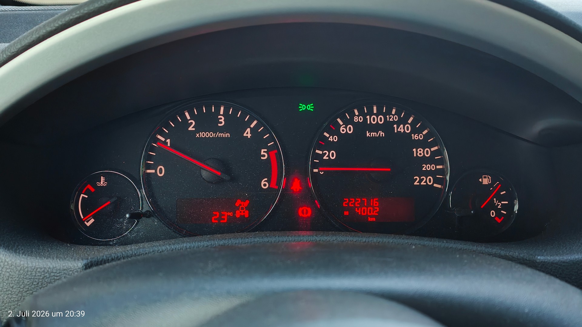 NISSAN 2.5 dCi XE-image-16