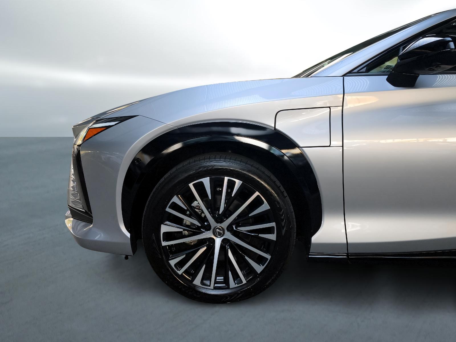 LEXUS RZ 450e Excellence-image-14