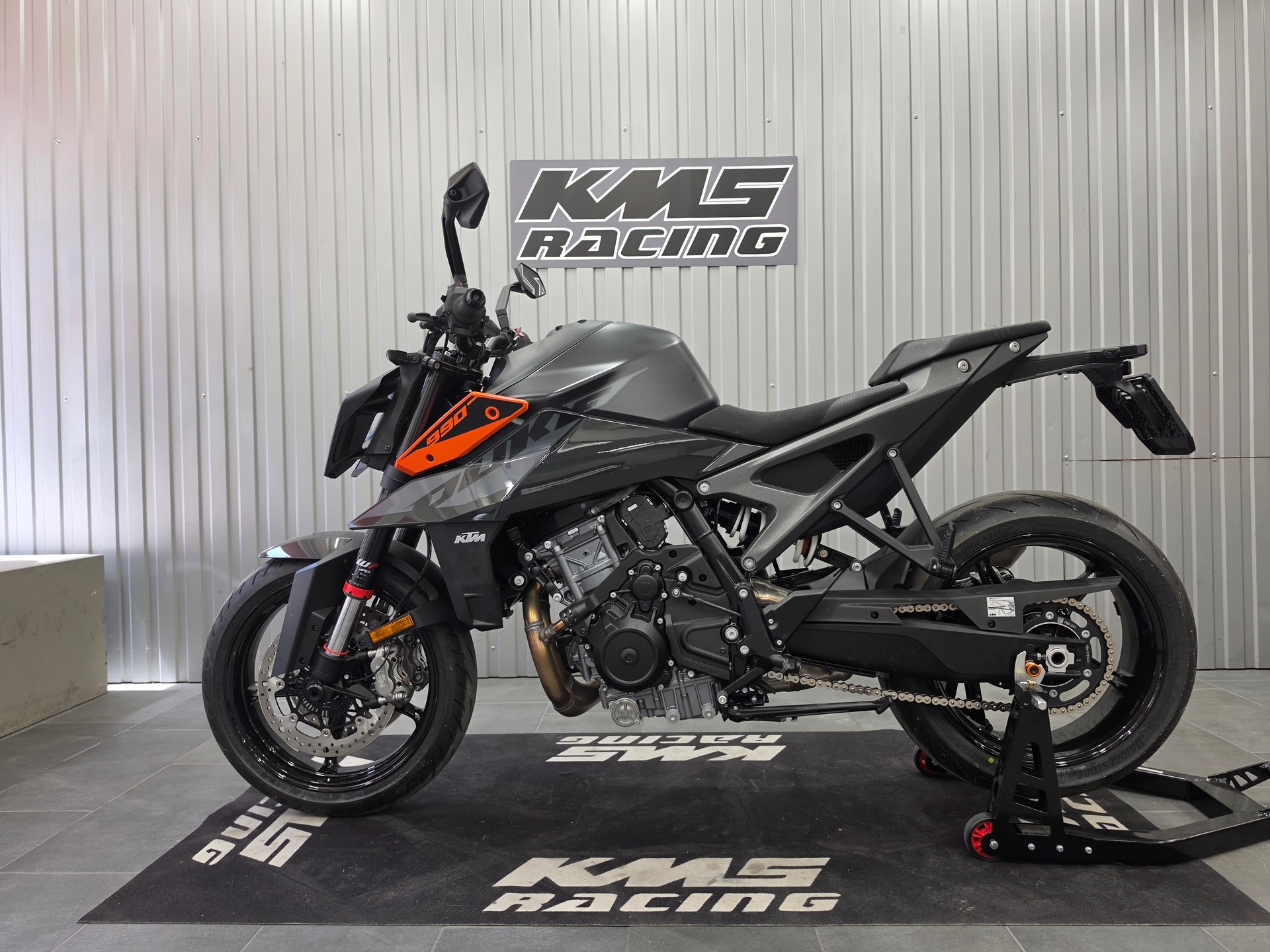 KTM 990 Duke-image-5