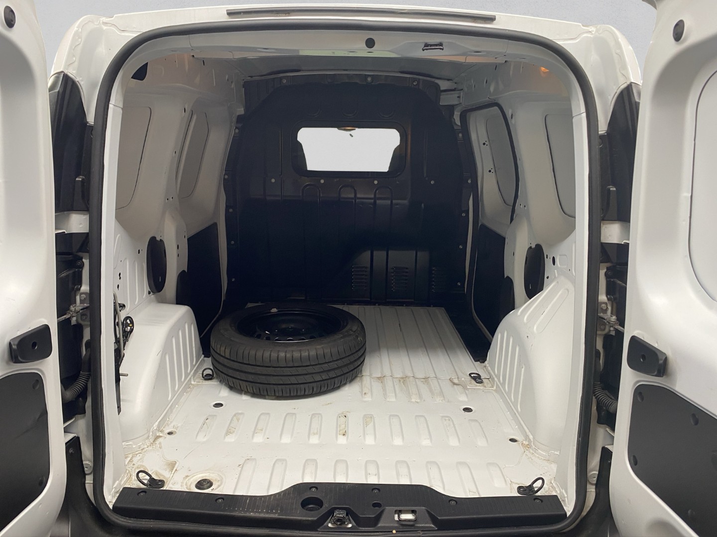 RENAULT Express 1.3TCe 100 PF Extra-image-20