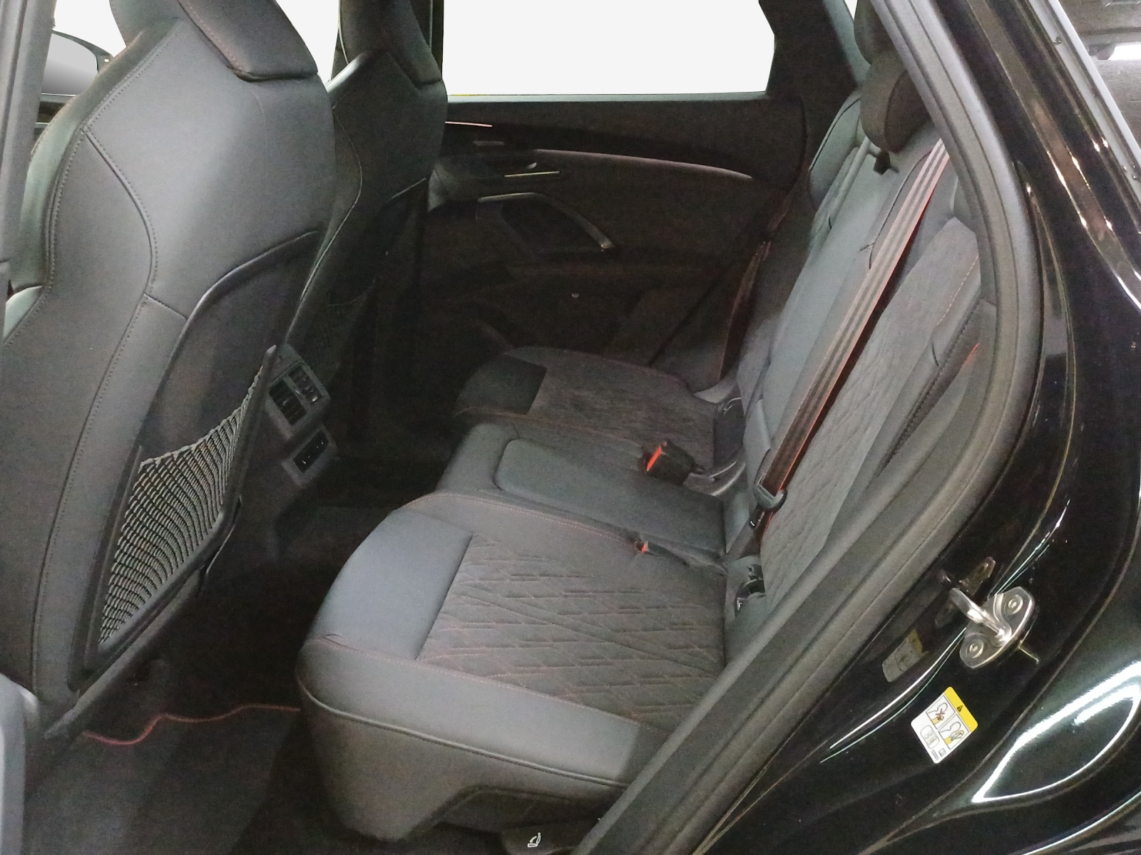 AUDI Q5 TFSI quatto 150 kW S-tronic-image-11