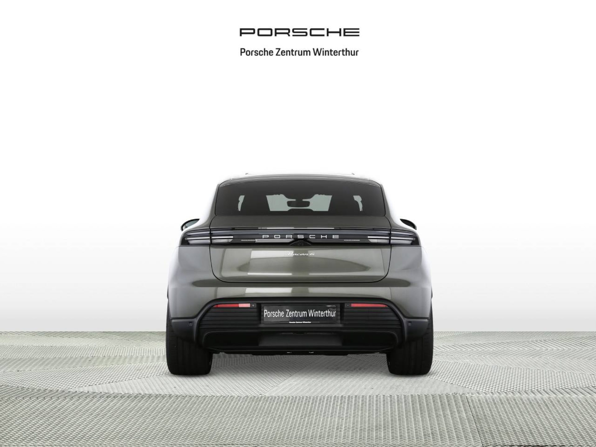 PORSCHE Macan 4-image-6