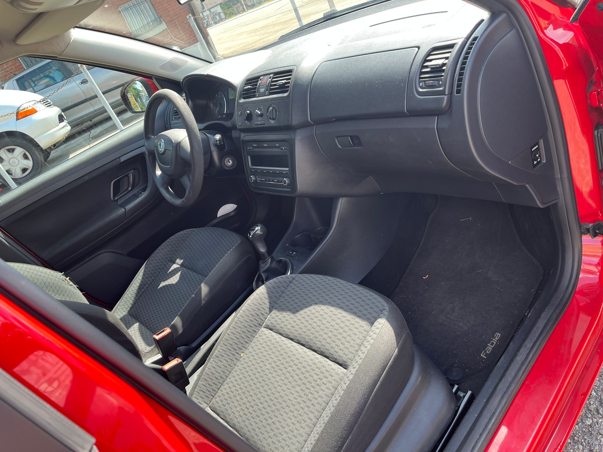 SKODA Limousine 1,2i TSI Benzin Euro B5b-image-11