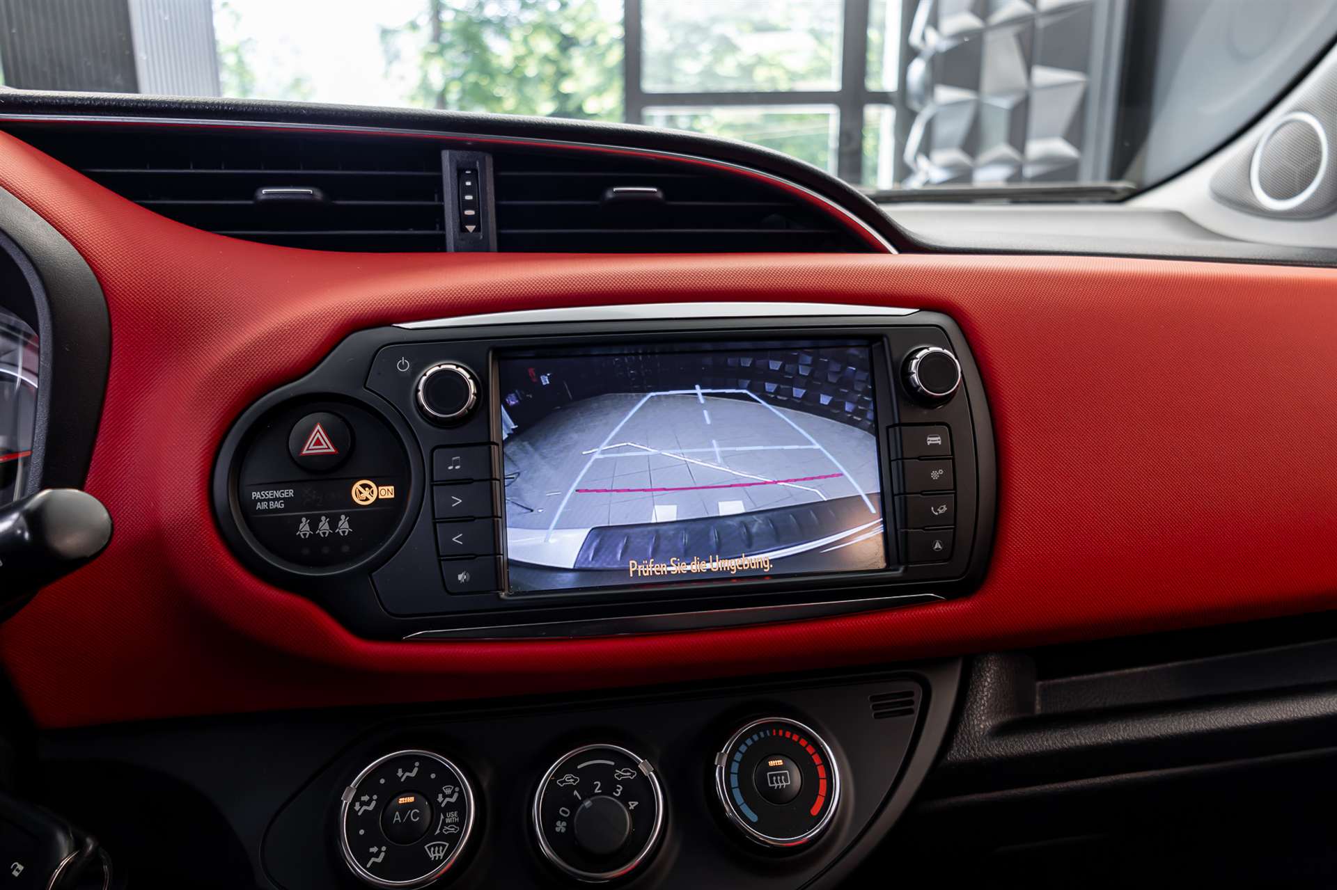 TOYOTA Yaris 1.33 Sol Premium Multidrive S-image-16