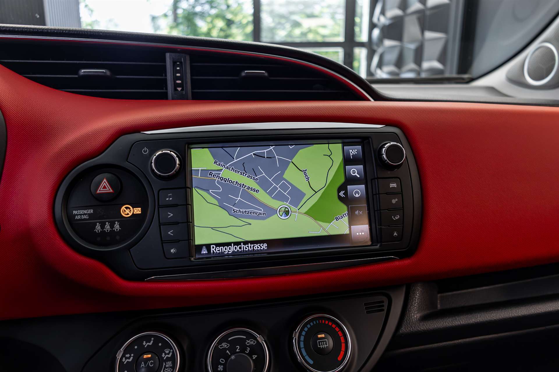 TOYOTA Yaris 1.33 Sol Premium Multidrive S-image-15