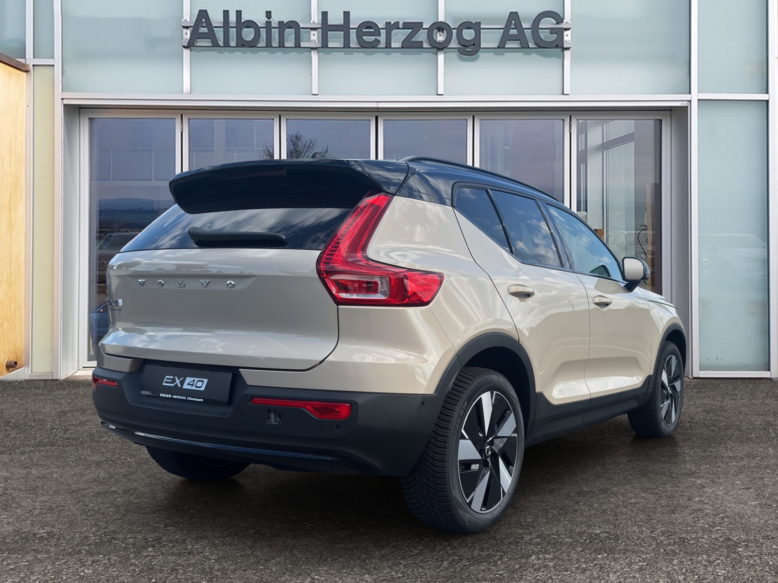 VOLVO EX40 Twin Performance Ultra AWD-showroom-element-3