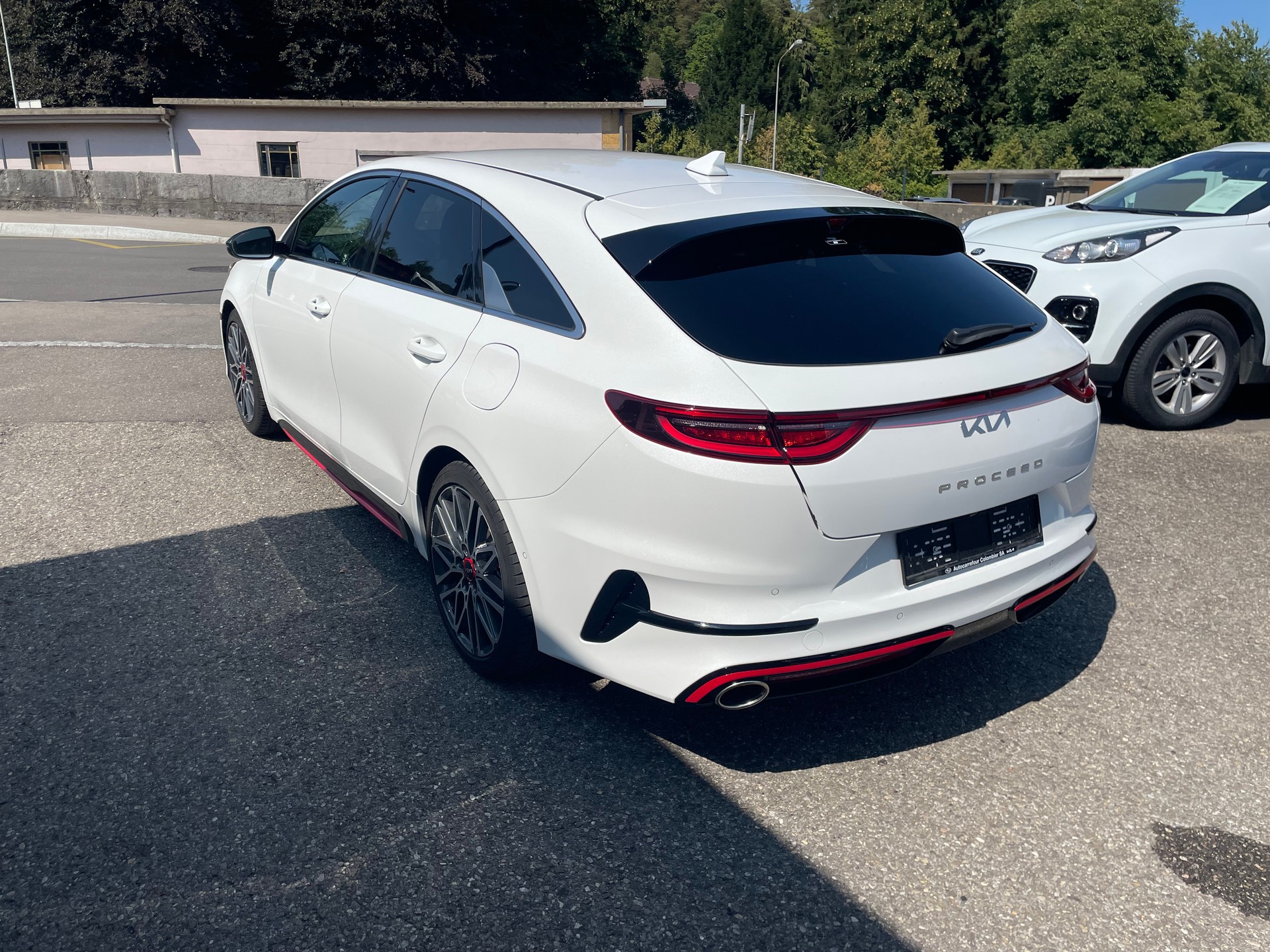 KIA ProCeed 1.6 T-GDi GT DCT-image-4