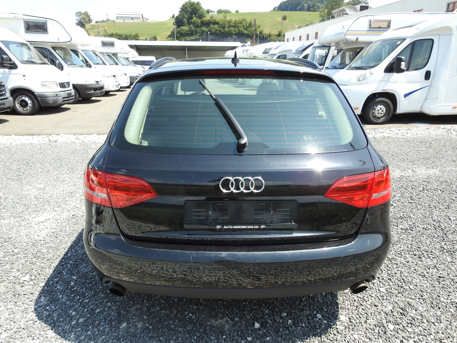 AUDI A4 Avant 2.0 TFSI quattro S-tronic-image-4