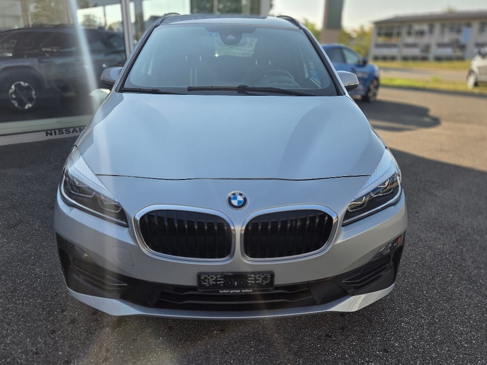 BMW 218i Gran Tourer DKG Sport Line-image-6