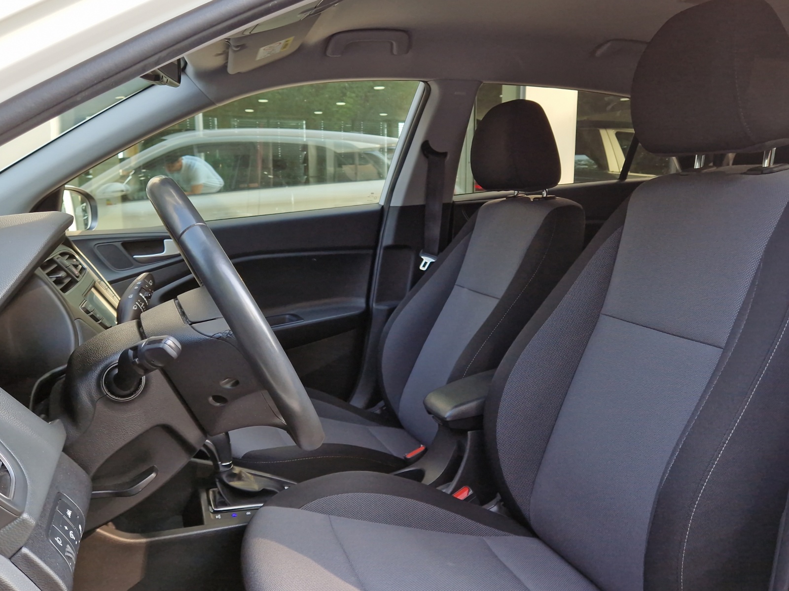 HYUNDAI i20 1.0 T-GDi 120 Amplia-image-5