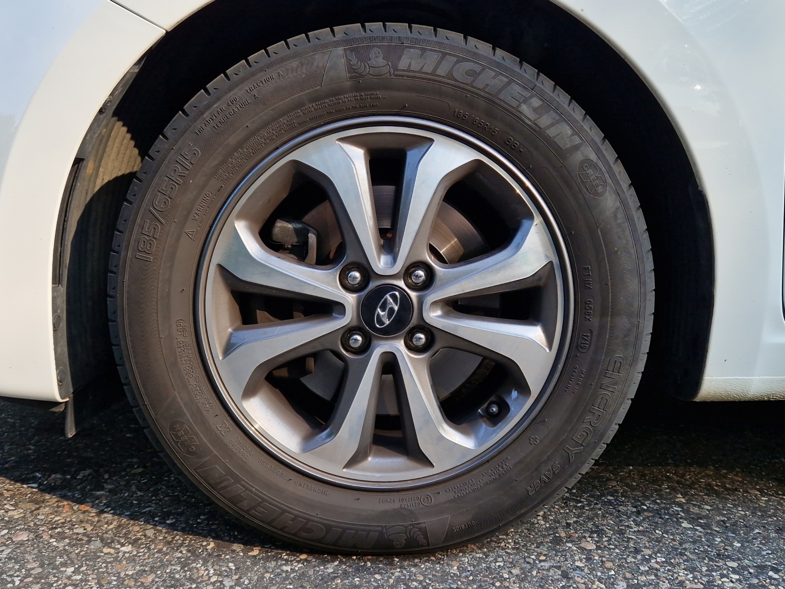 HYUNDAI i20 1.0 T-GDi 120 Amplia-image-12