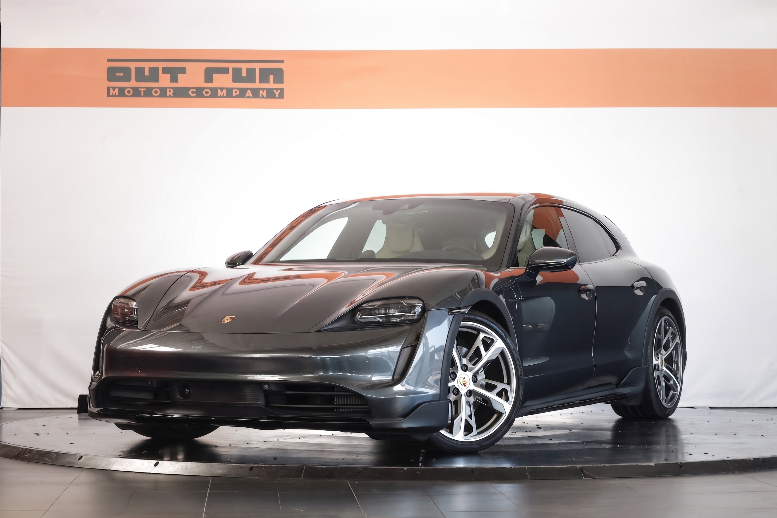 Porsche Taycan 4S Cross Turismo