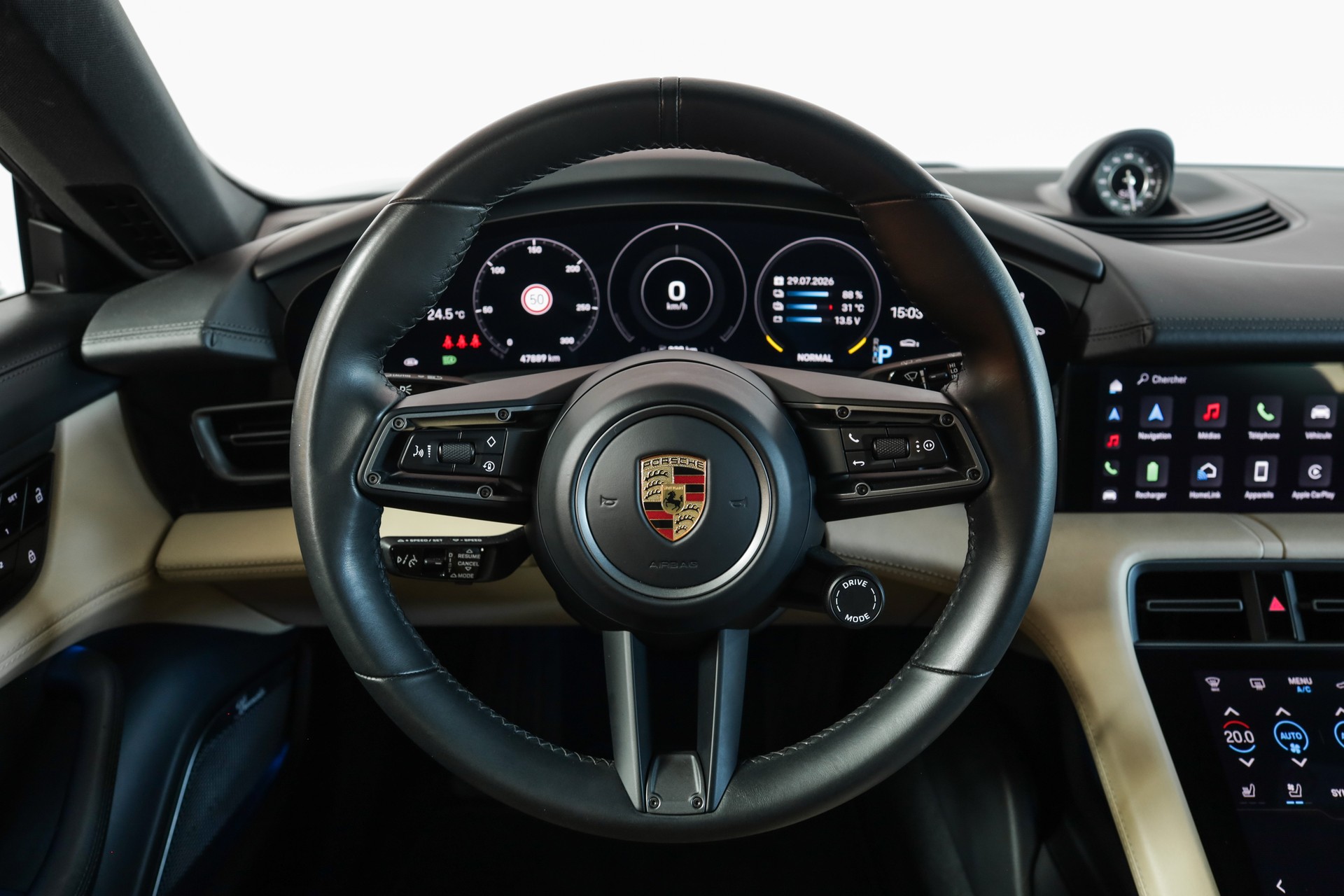 PORSCHE Taycan 4S Cross Turismo-image-11