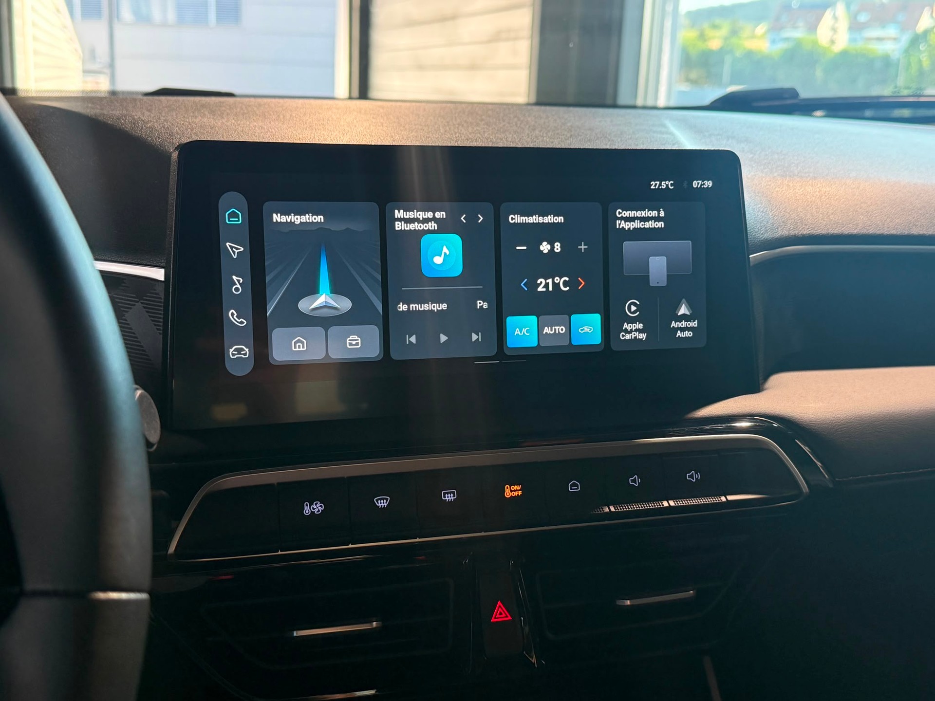 MG 3 1.5 Hybrid Luxury Aut.-image-18