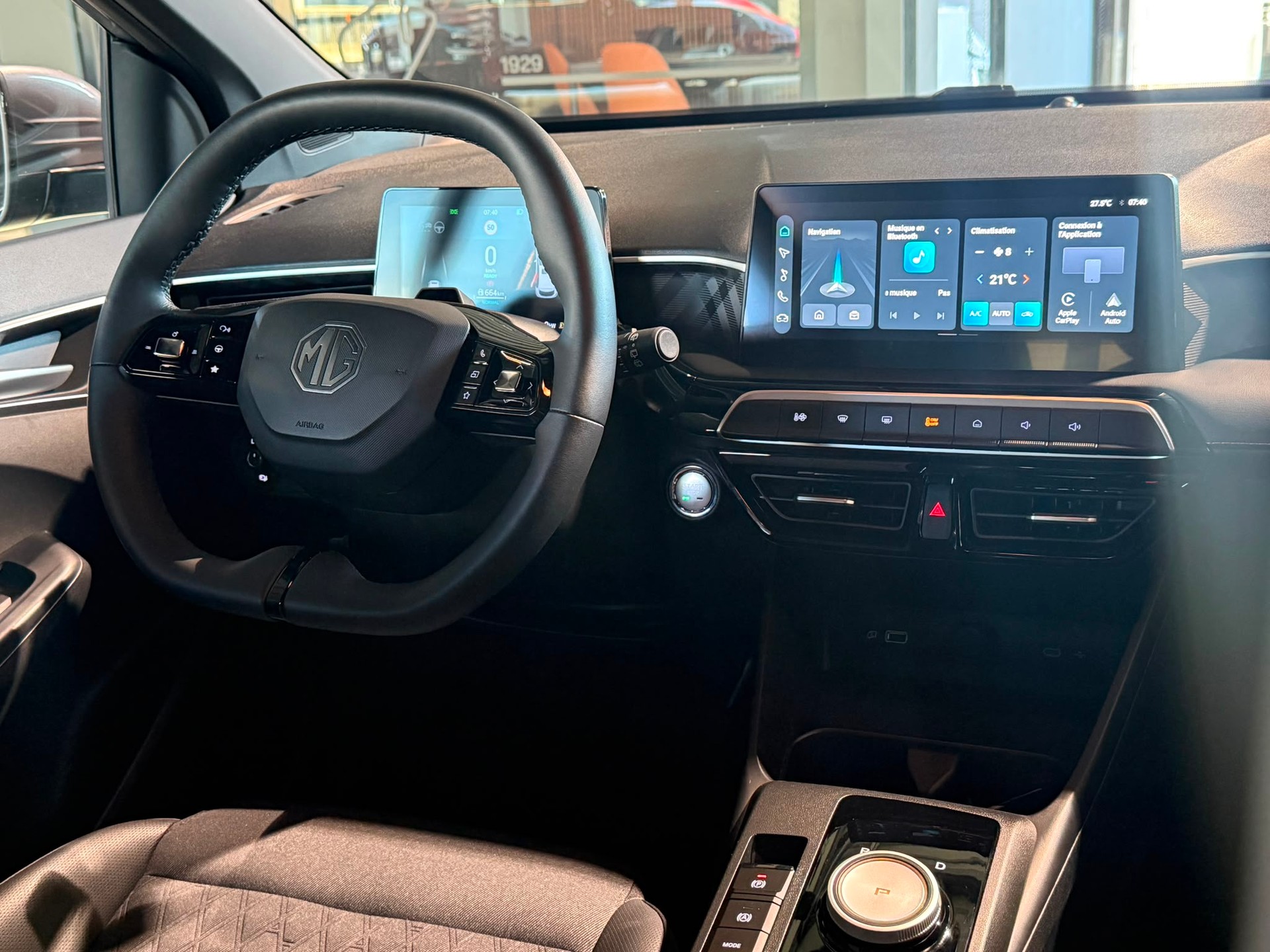 MG 3 1.5 Hybrid Luxury Aut.-image-13