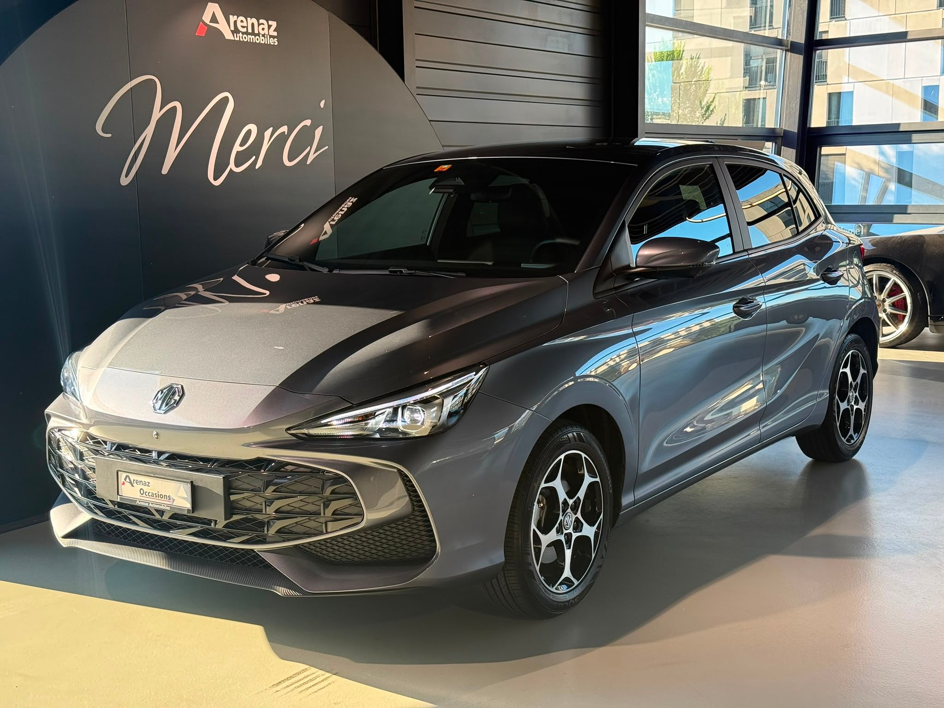 MG 3 1.5 Hybrid Luxury Aut.-image-1
