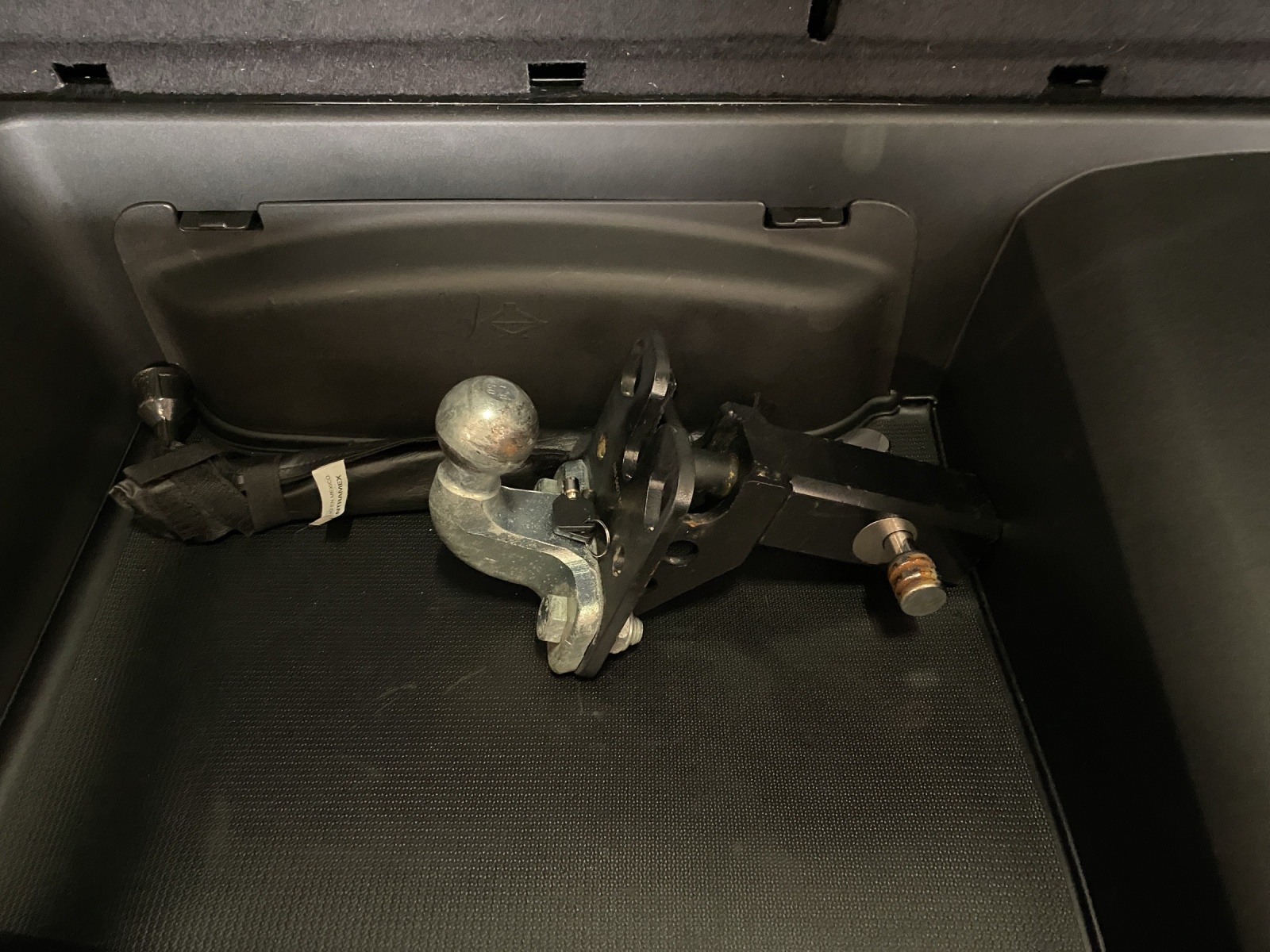 DODGE Durango-image-16