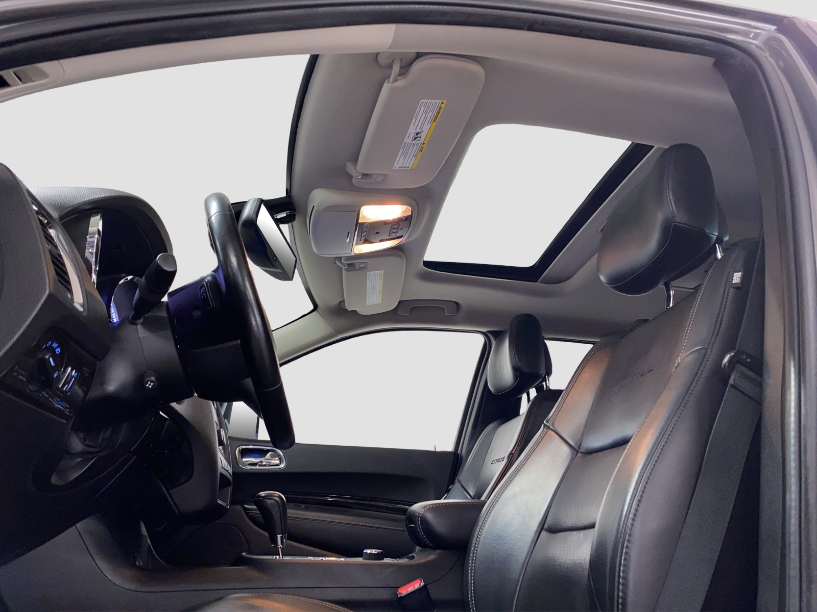 DODGE Durango-image-6