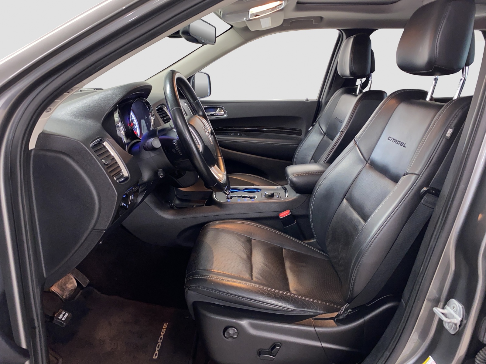 DODGE Durango-image-5