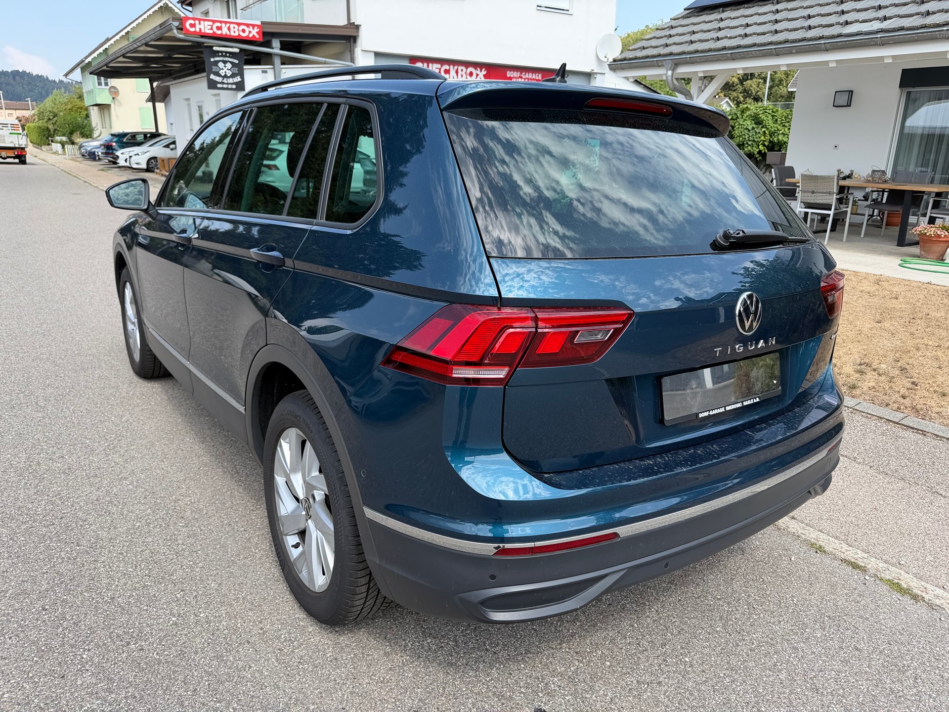 VW Tiguan 2.0TSI Life 4Motion DSG-image-6
