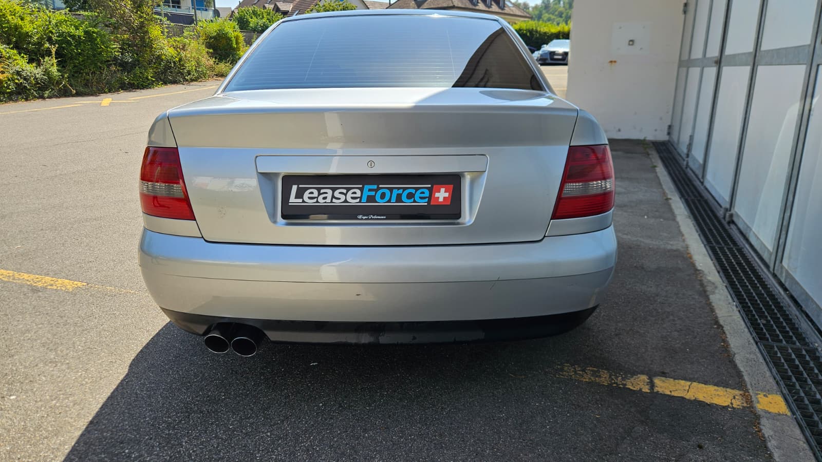 AUDI A4-image-6